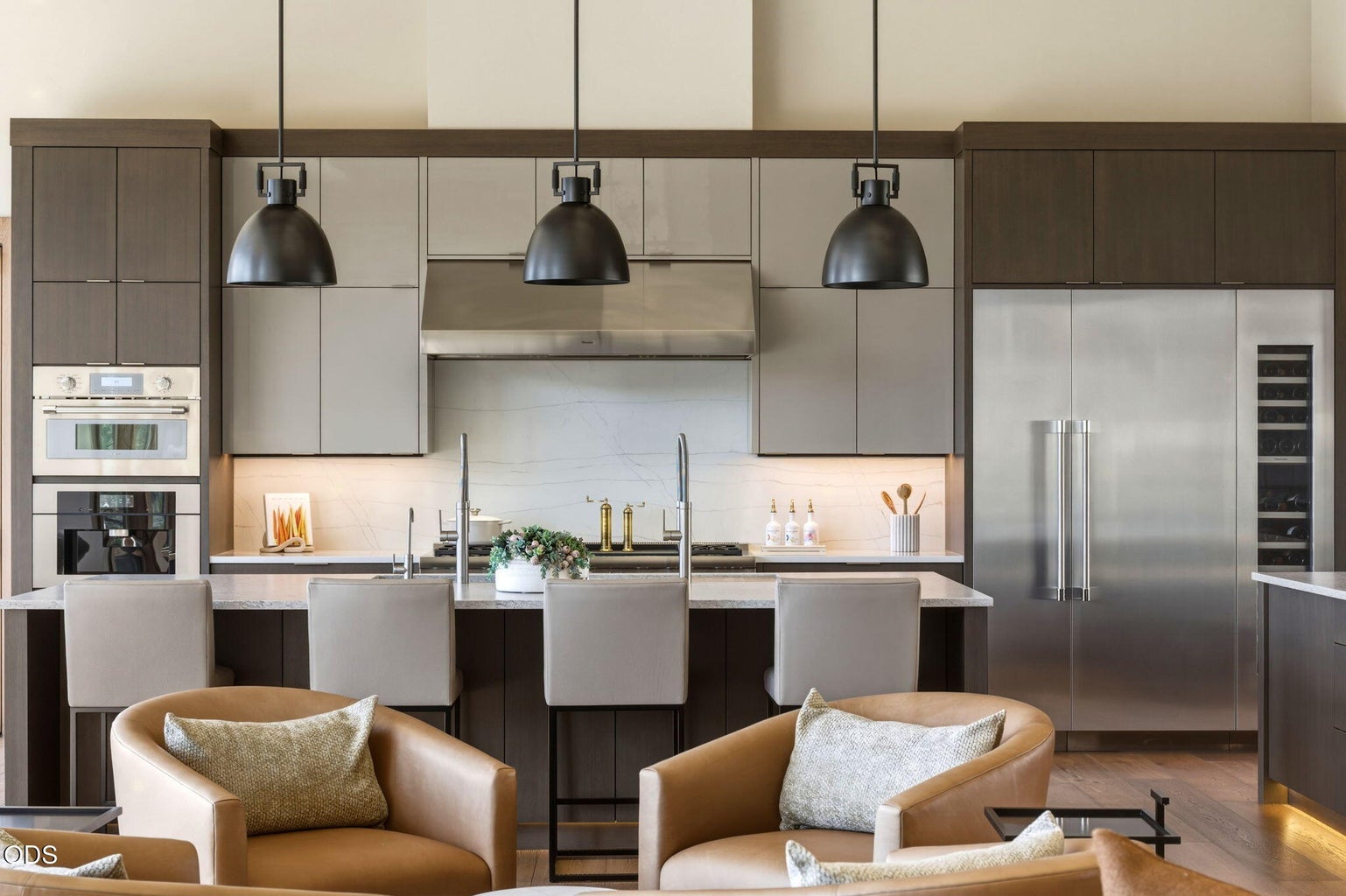 Kitchen island seating and professional appliances