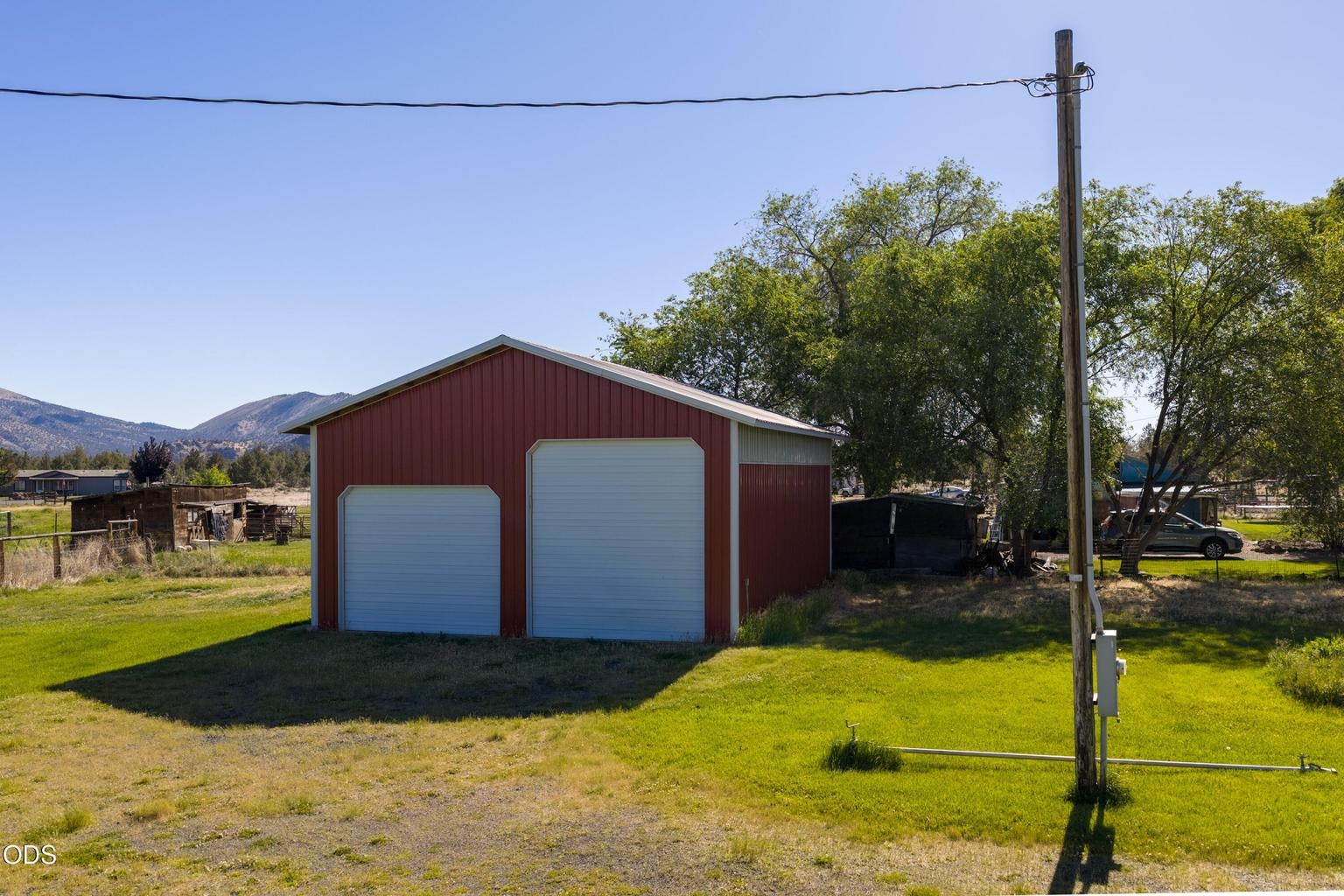 Photo of 409 G Avenue 11 of 37