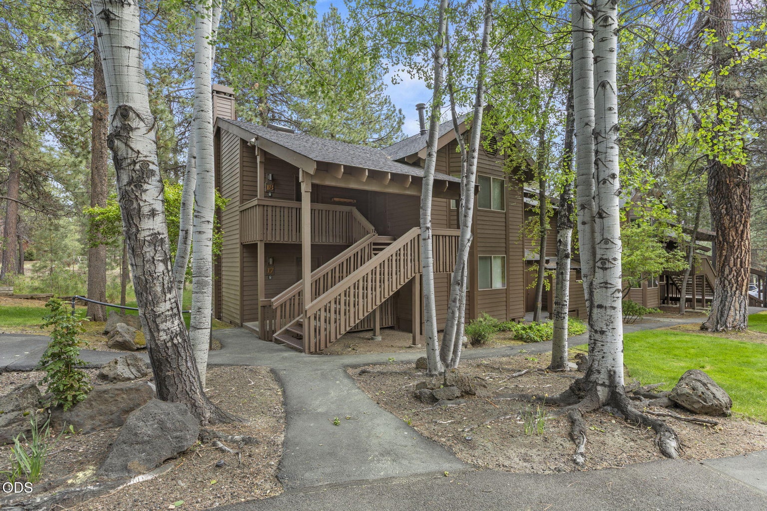 Photo of 57342 Beaver Ridge Loop 4 of 25