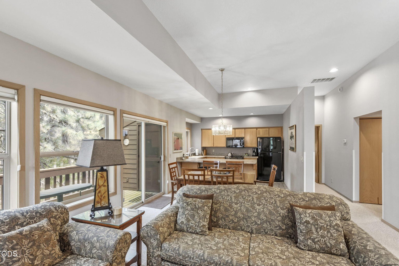 Photo of 57342 Beaver Ridge Loop 1 of 25