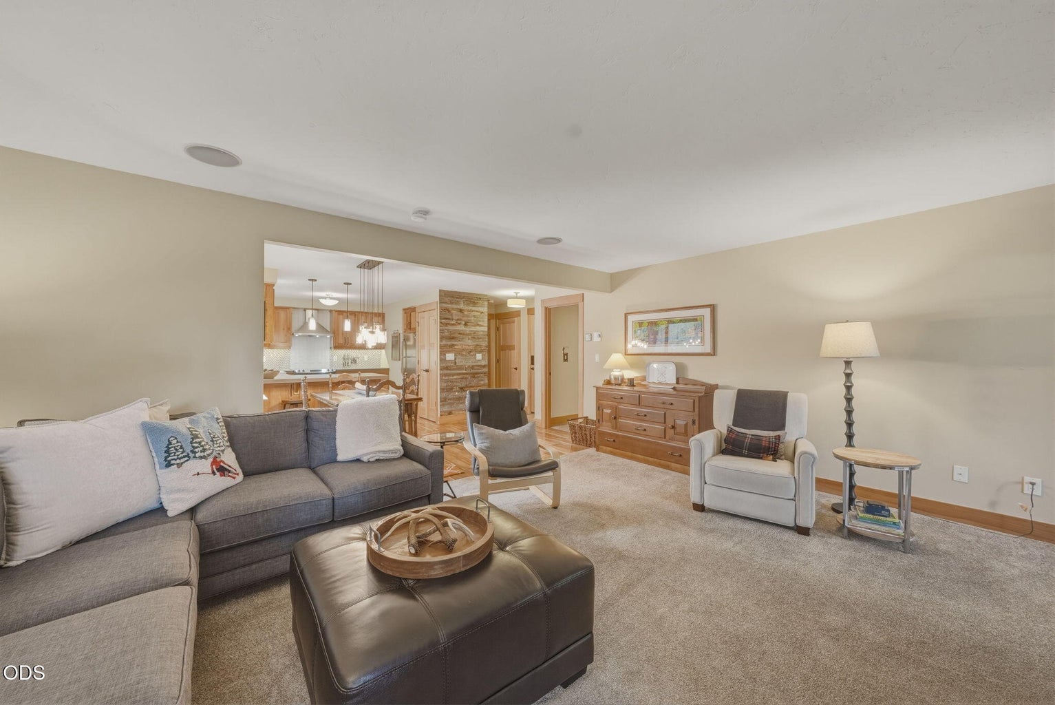 Photo of 807 E Desperado 4 of 48