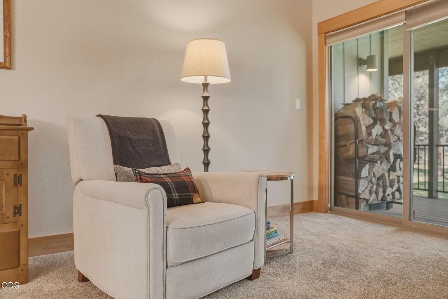 Photo of 807 E Desperado 7 of 48