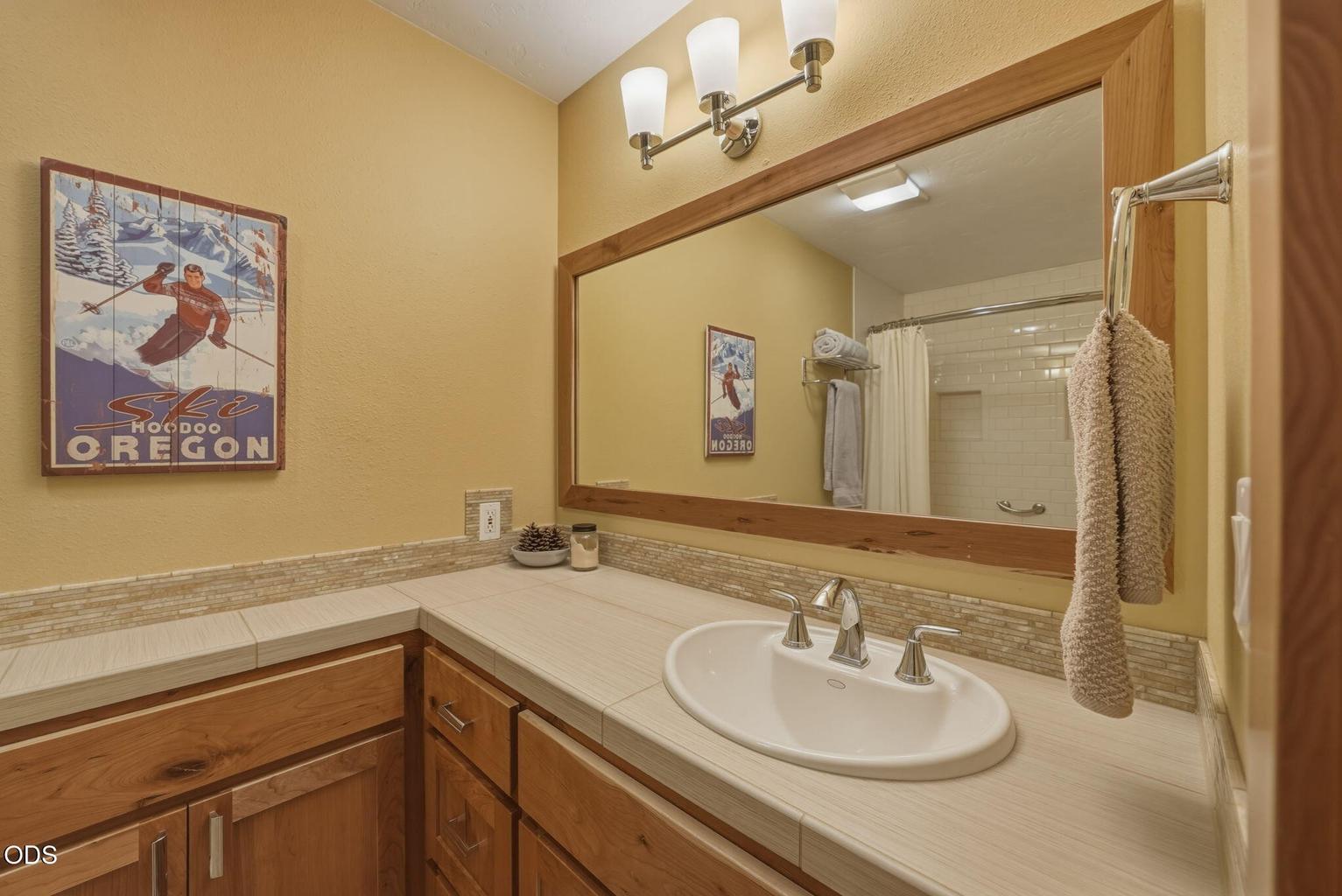 Photo of 807 E Desperado 22 of 48