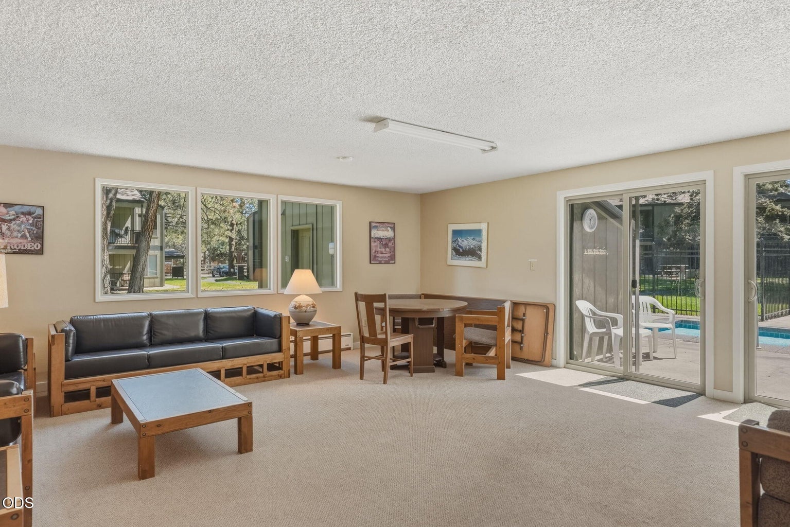 Photo of 807 E Desperado 44 of 48
