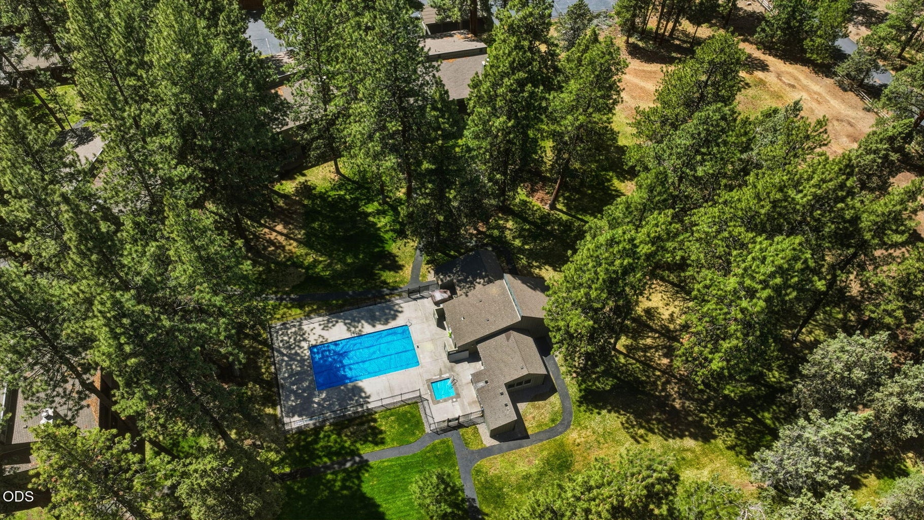 Photo of 807 E Desperado 47 of 48
