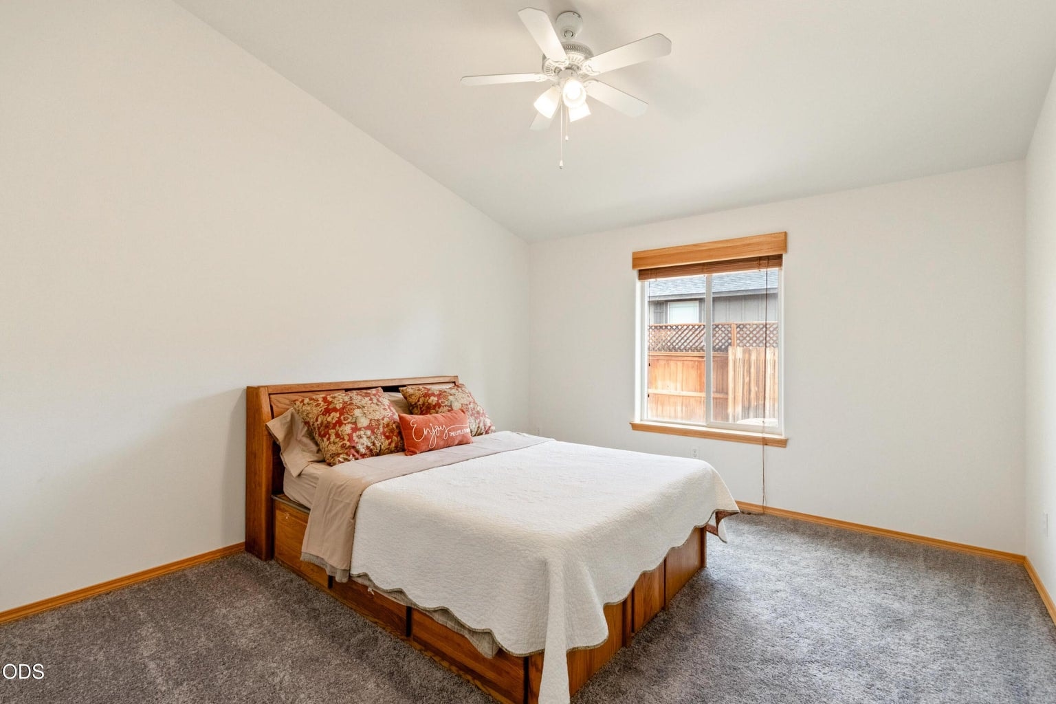 Photo of 2035 NW Kilnwood Lane 12 of 37