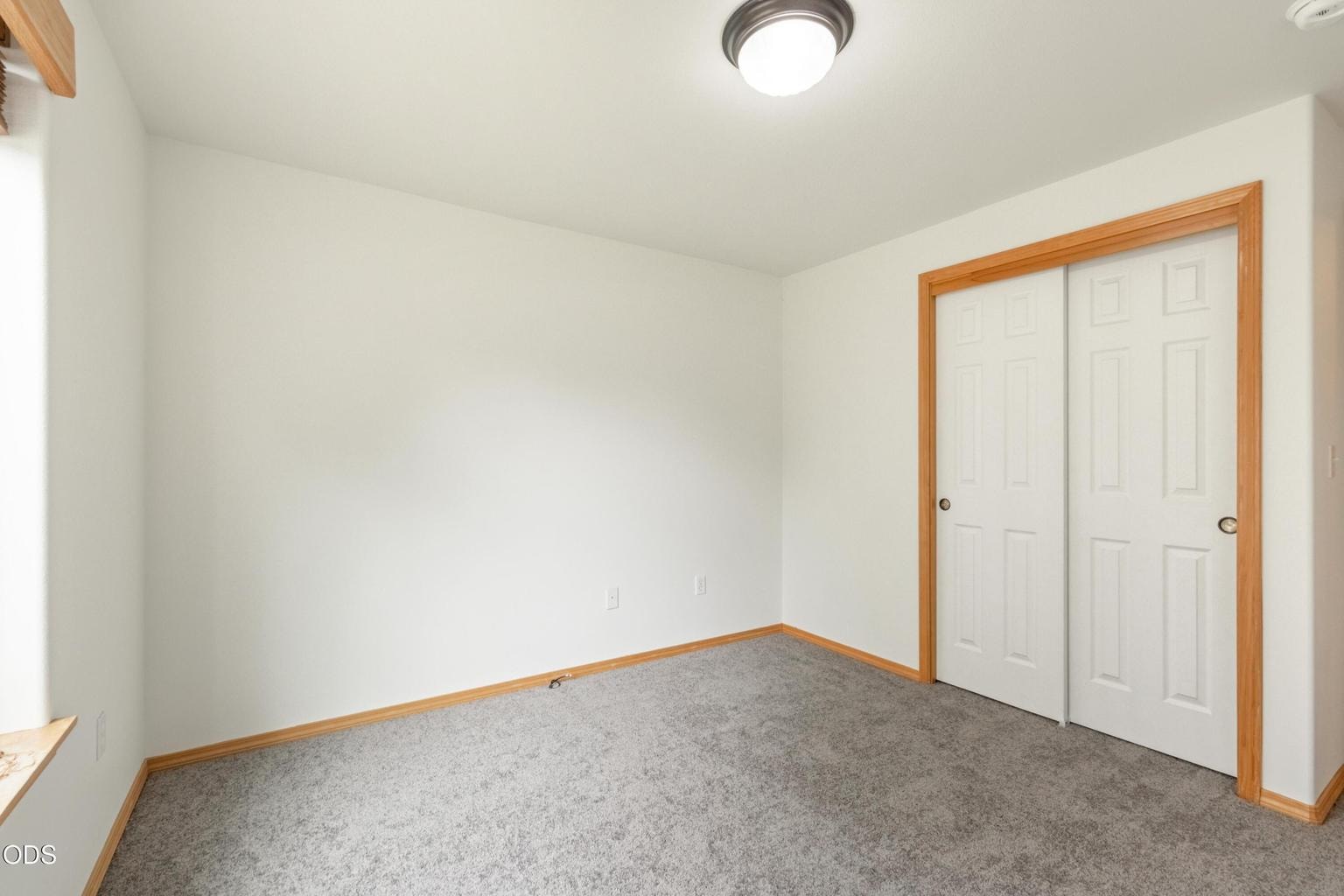 Photo of 2035 NW Kilnwood Lane 18 of 37