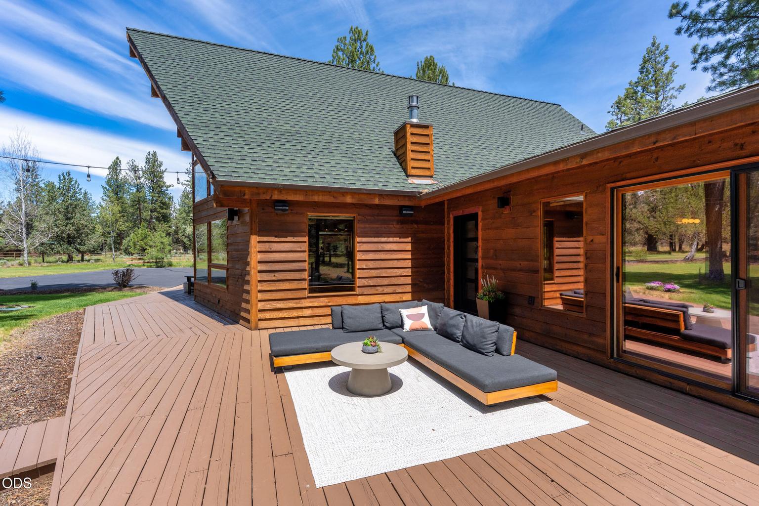 Deck off of Primary bedroom