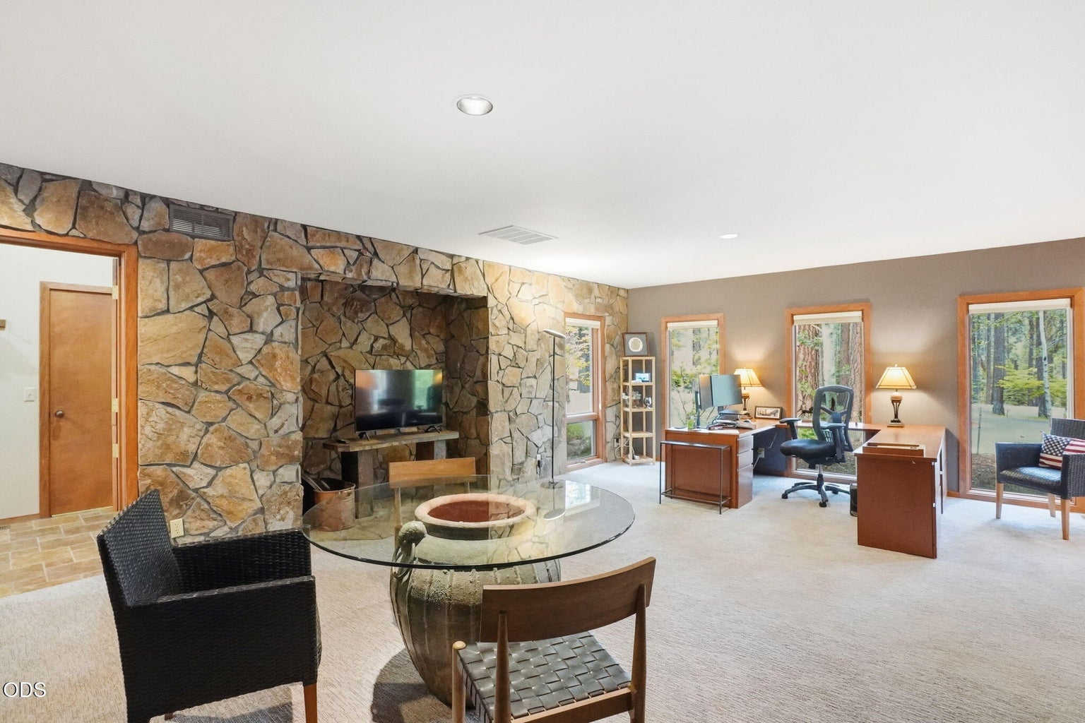 Photo of 70305 Arvensis 20 of 57