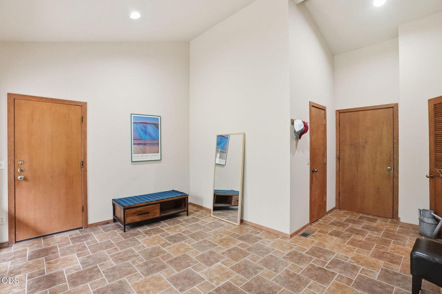 Photo of 70305 Arvensis 26 of 57
