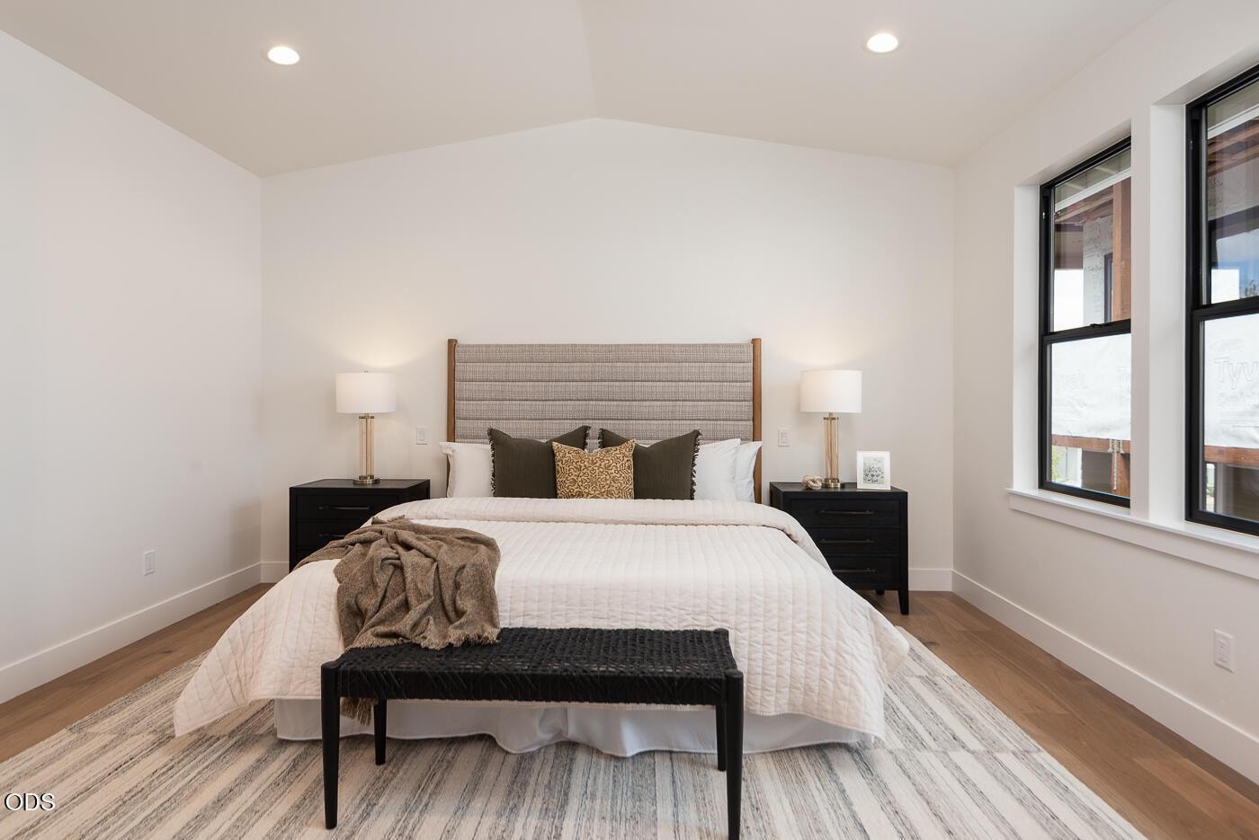 Photo of 3012 NW Polarstar Court 25 of 61