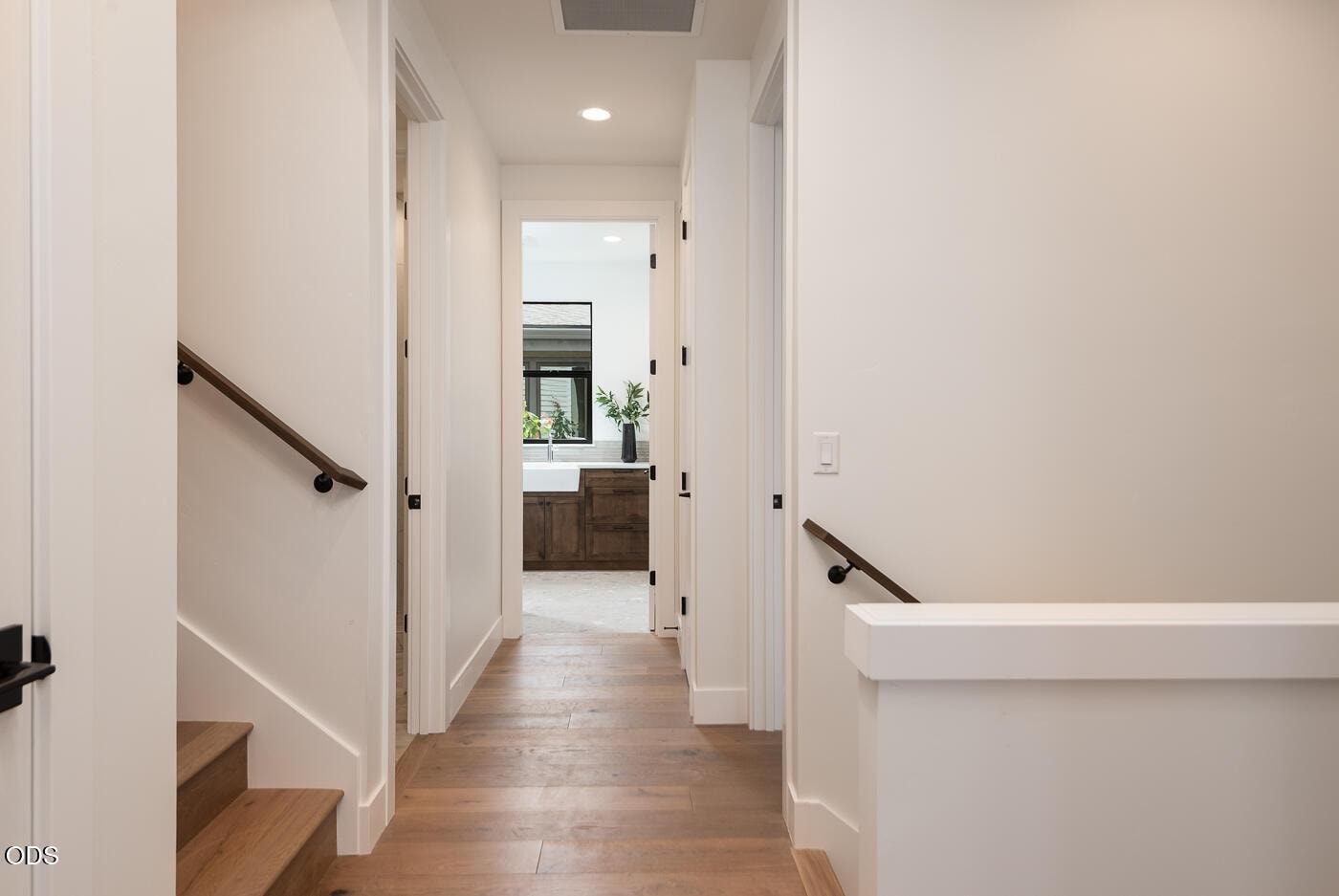 Photo of 3012 NW Polarstar Court 35 of 61