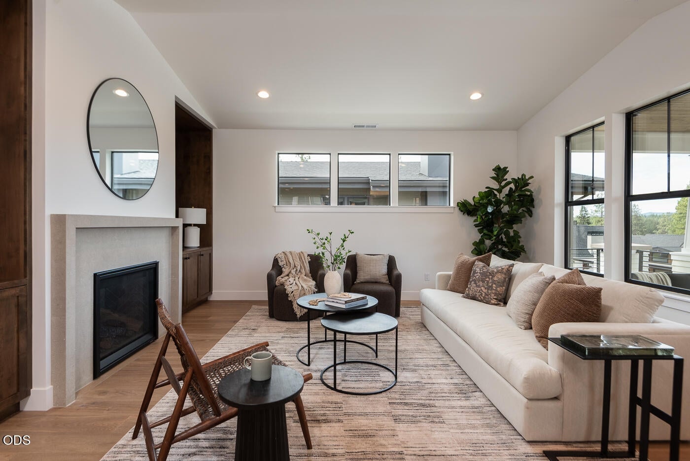 Photo of 3012 NW Polarstar Court 6 of 61