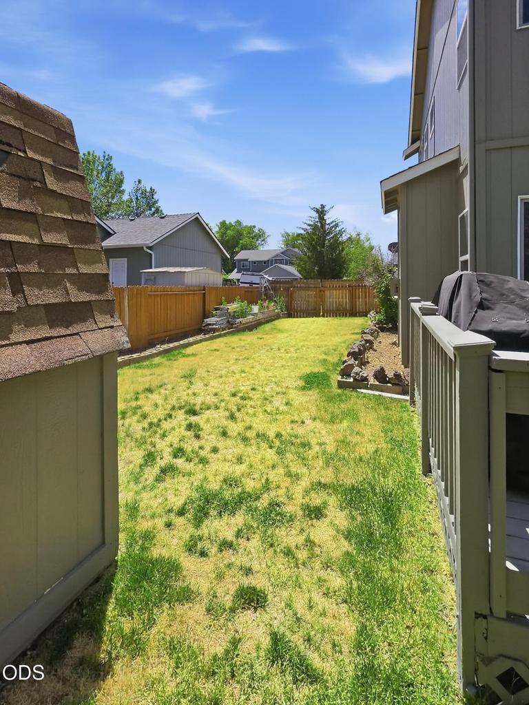 Photo of 919 NW Oak Lane 21 of 22