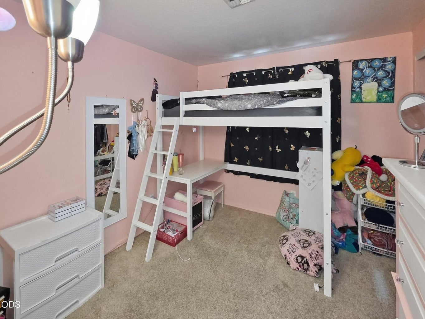 Photo of 919 NW Oak Lane 16 of 22