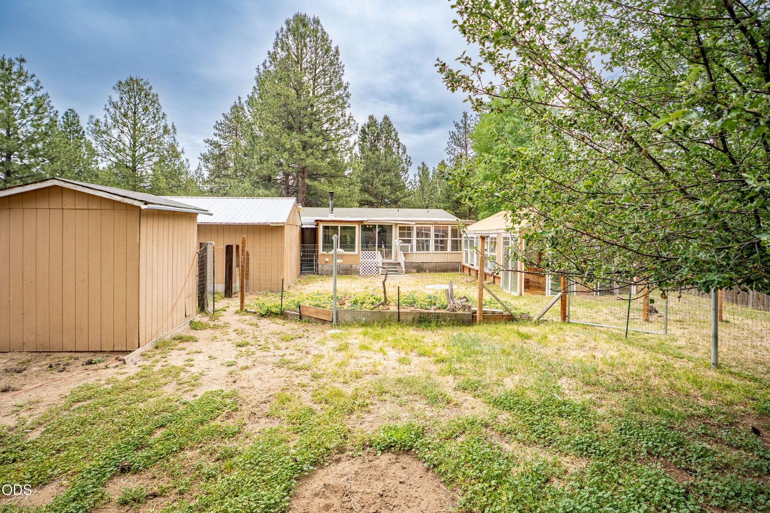 Photo of 60245 Lakeview Drive 39 of 45