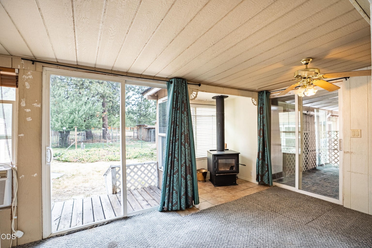 Photo of 60245 Lakeview Drive 16 of 45