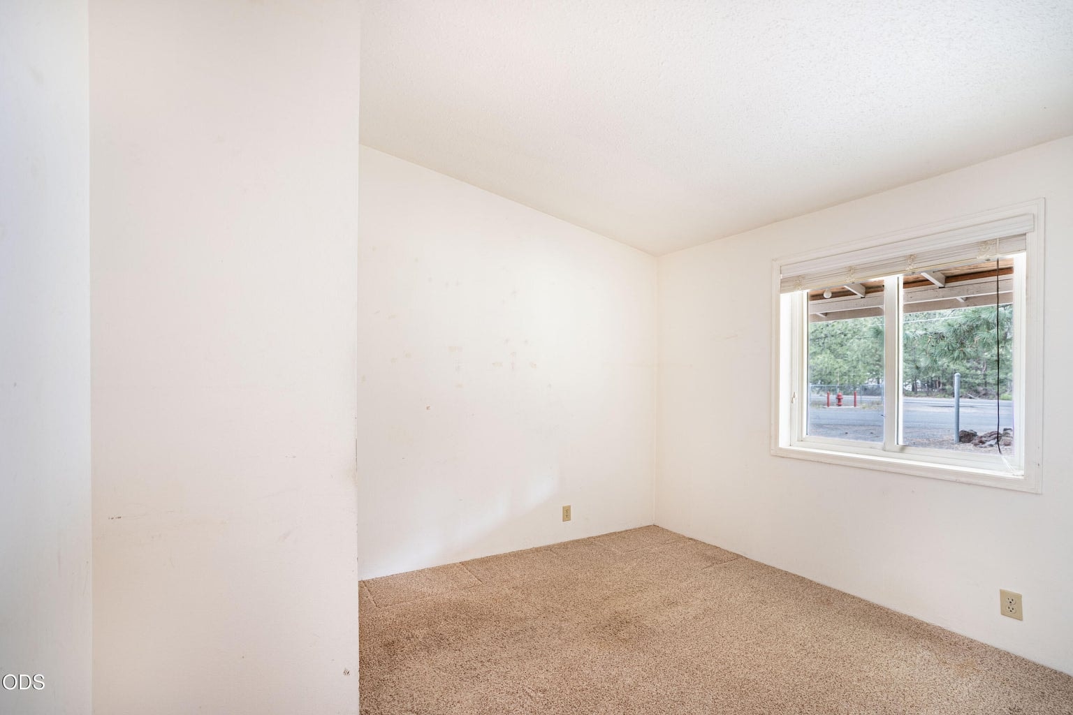 Photo of 60245 Lakeview Drive 24 of 45