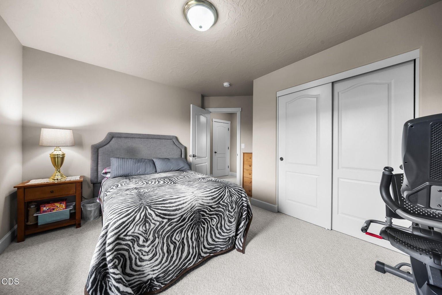 Photo of 2951 NE Dogwood Drive 22 of 43