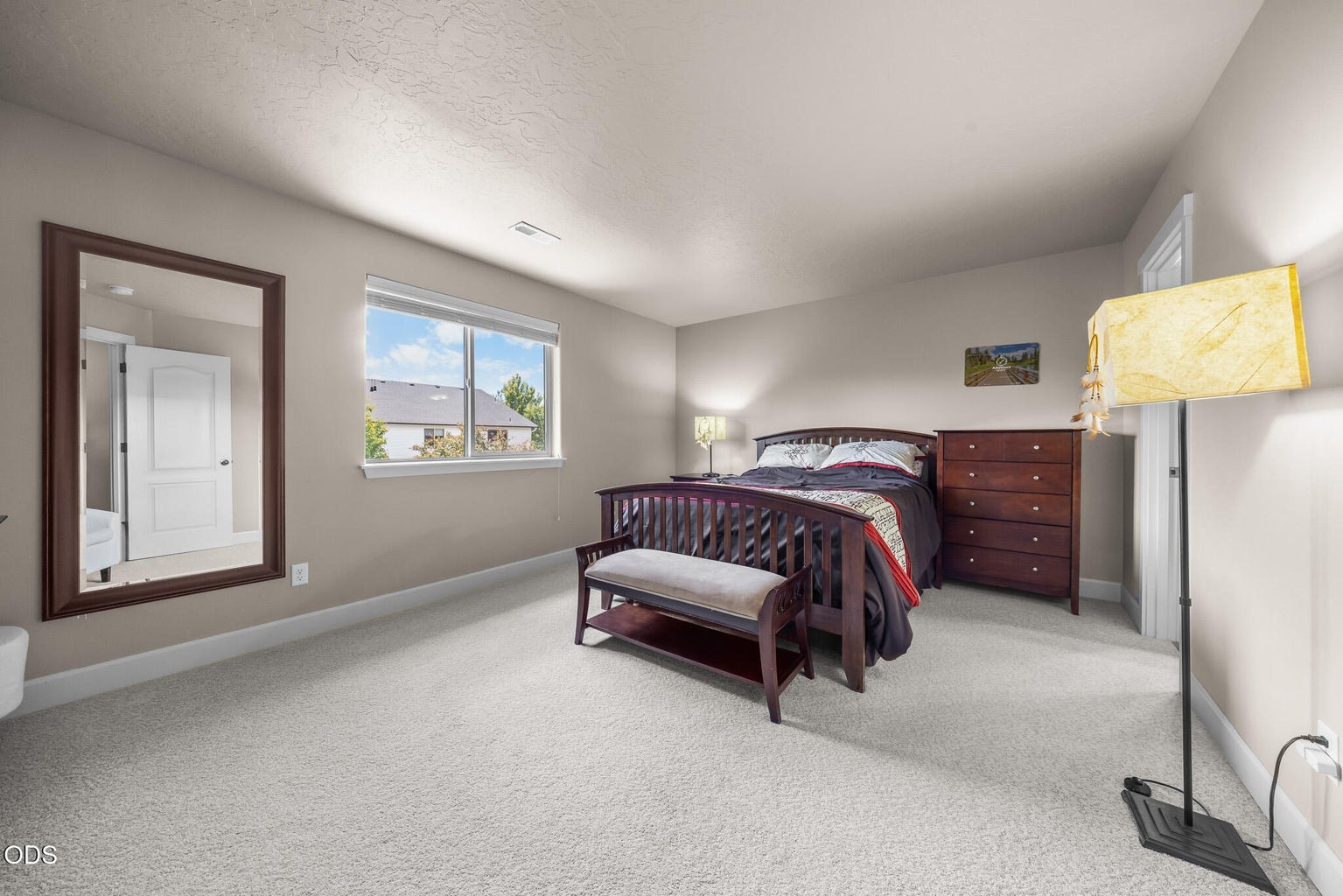 Photo of 2951 NE Dogwood Drive 23 of 43