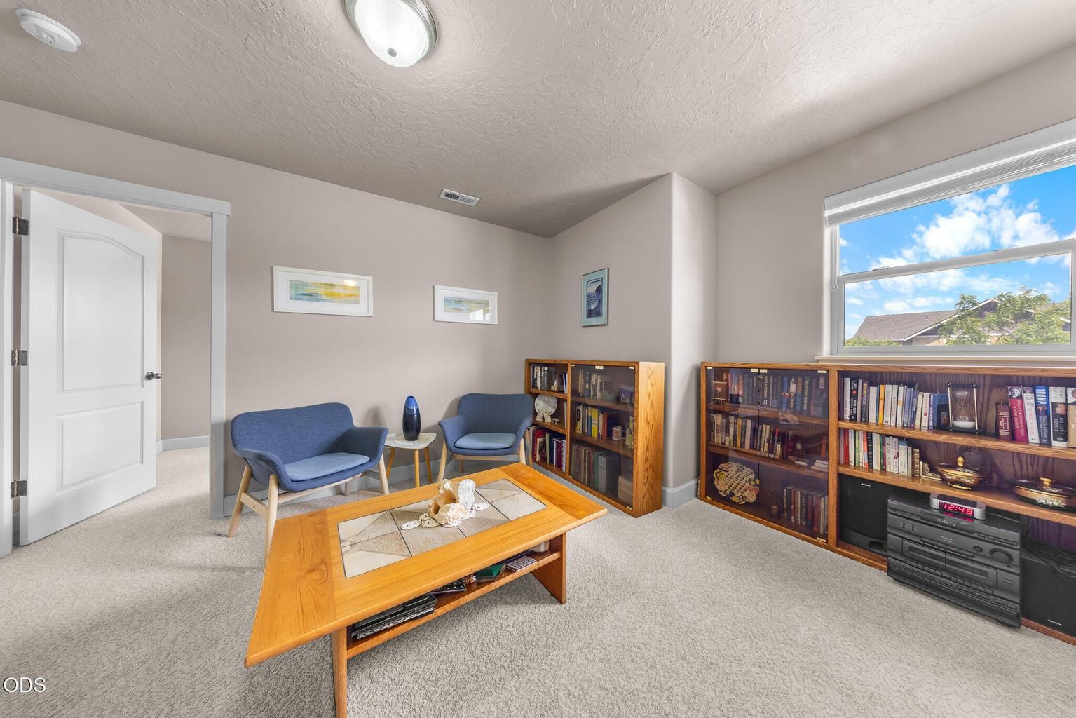 Photo of 2951 NE Dogwood Drive 34 of 43