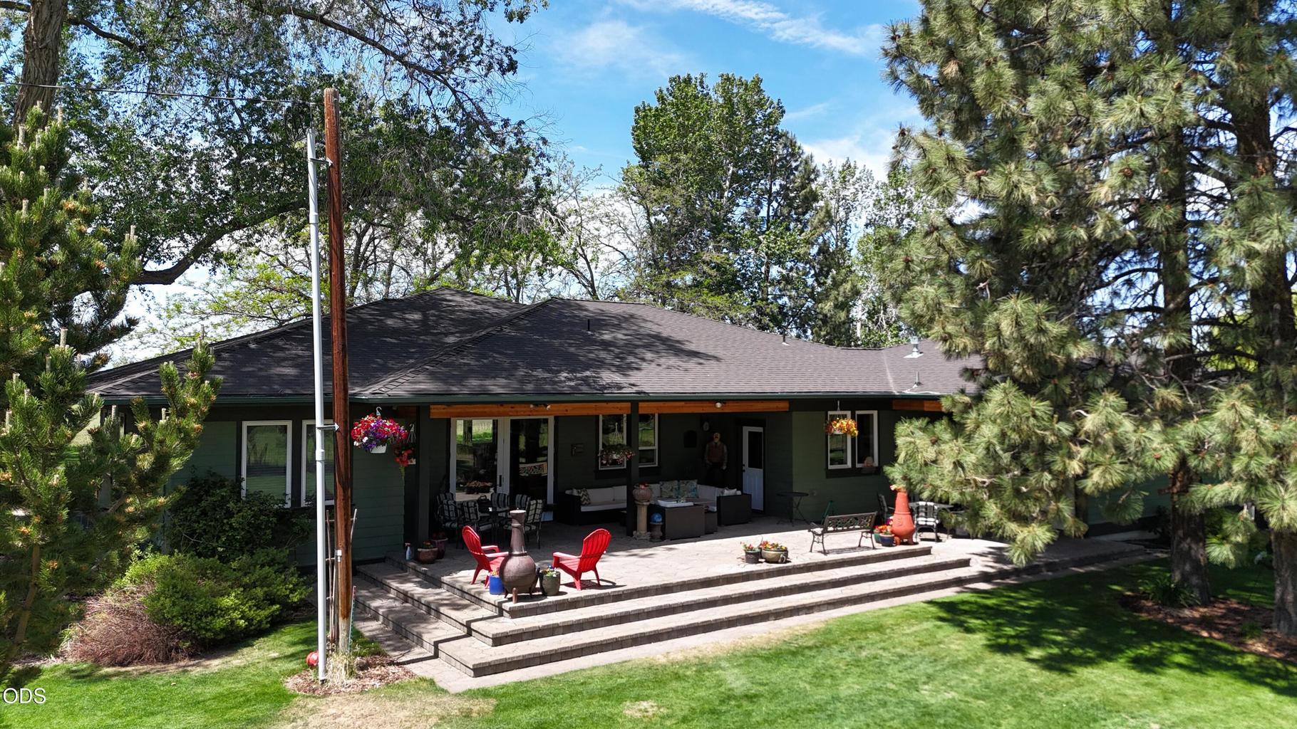 Photo of 6967 SW Quarry Avenue 38 of 41