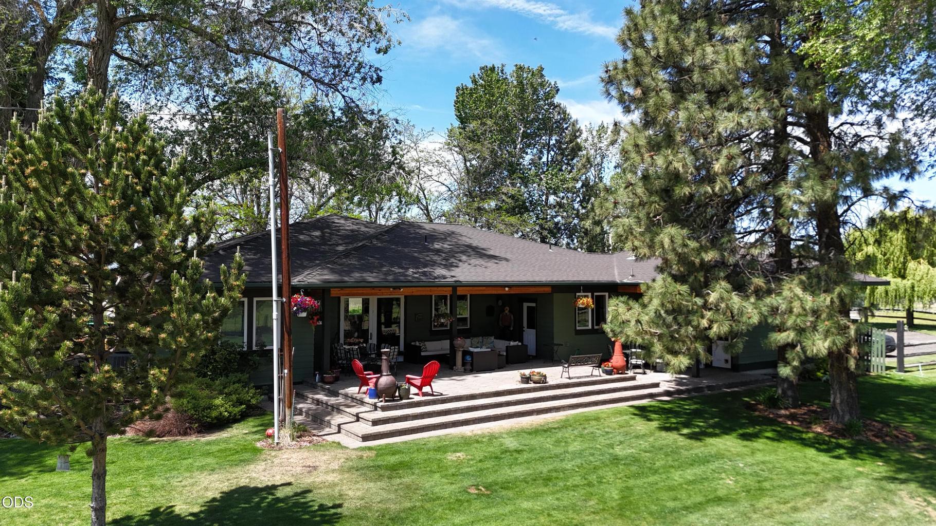 Photo of 6967 SW Quarry Avenue 39 of 41