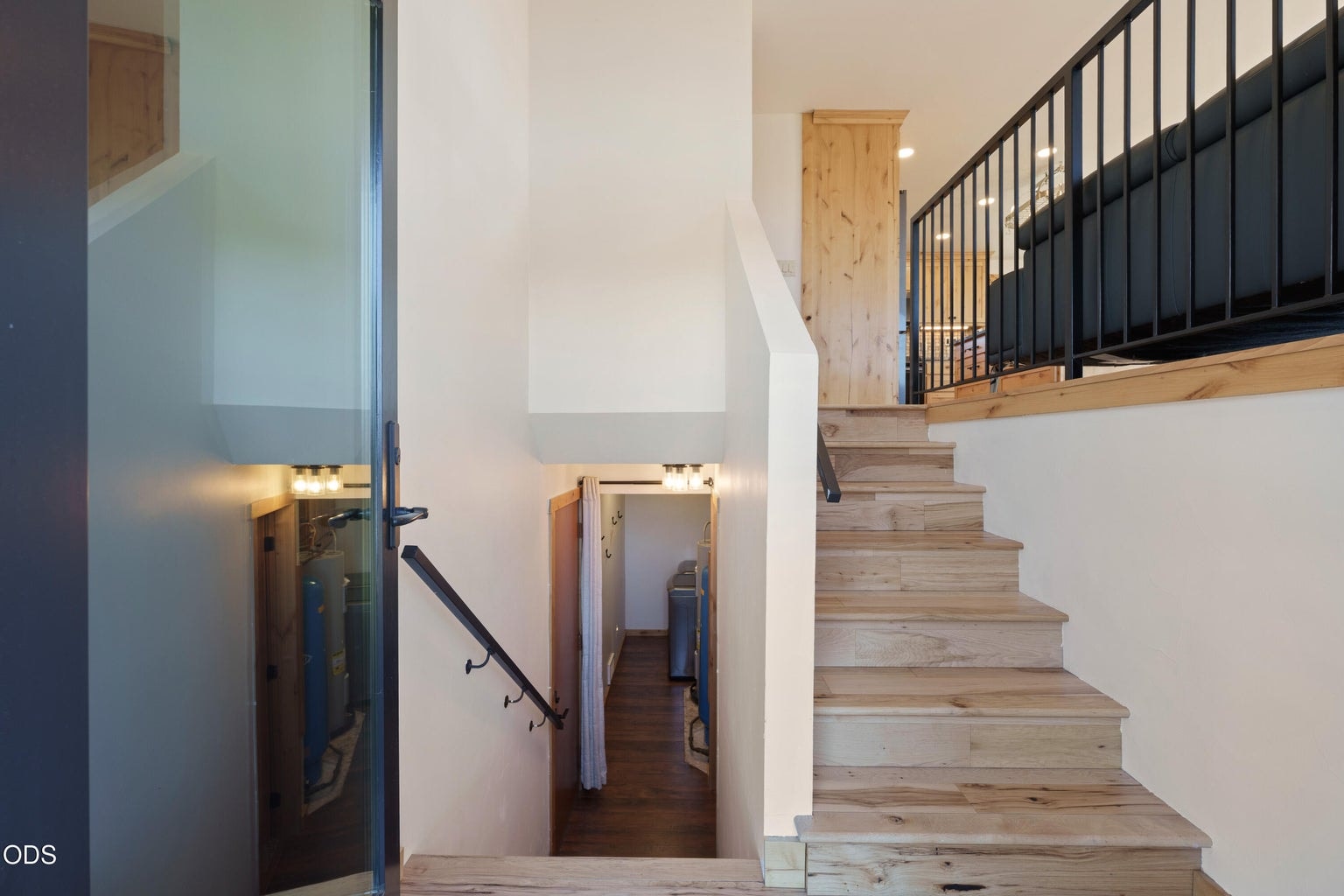 Entrance to home is between 1st & 2nd floors