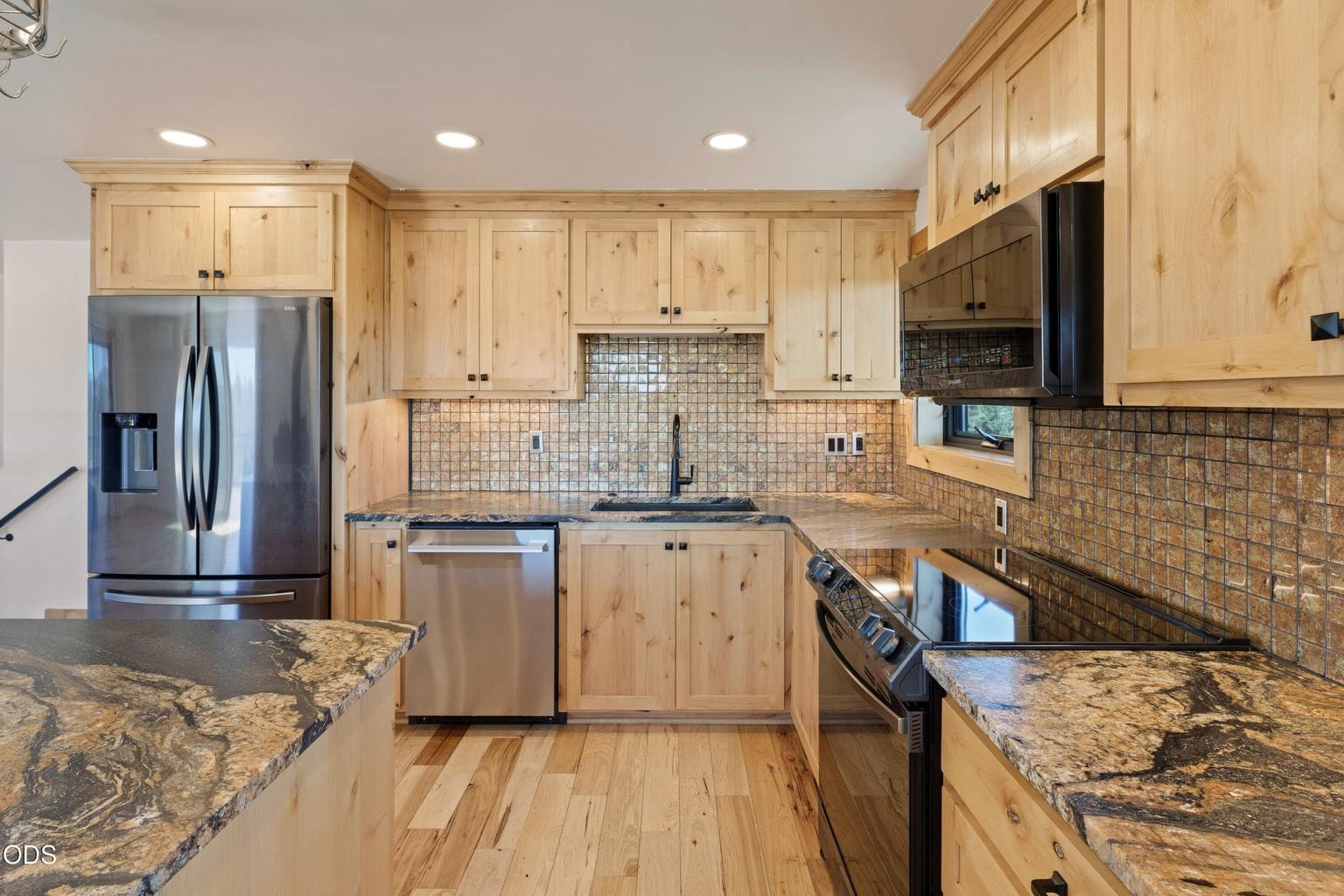 Photo of 4855 NW 57th Street 8 of 52
