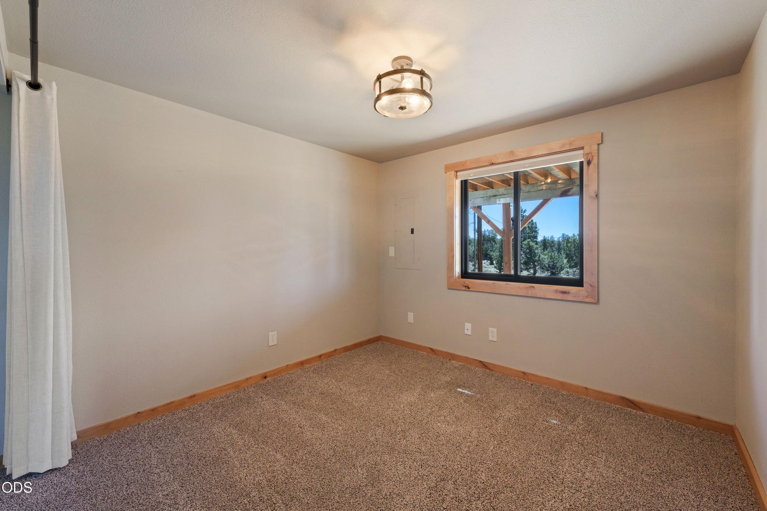 4th Bedroom (Downstairs)
