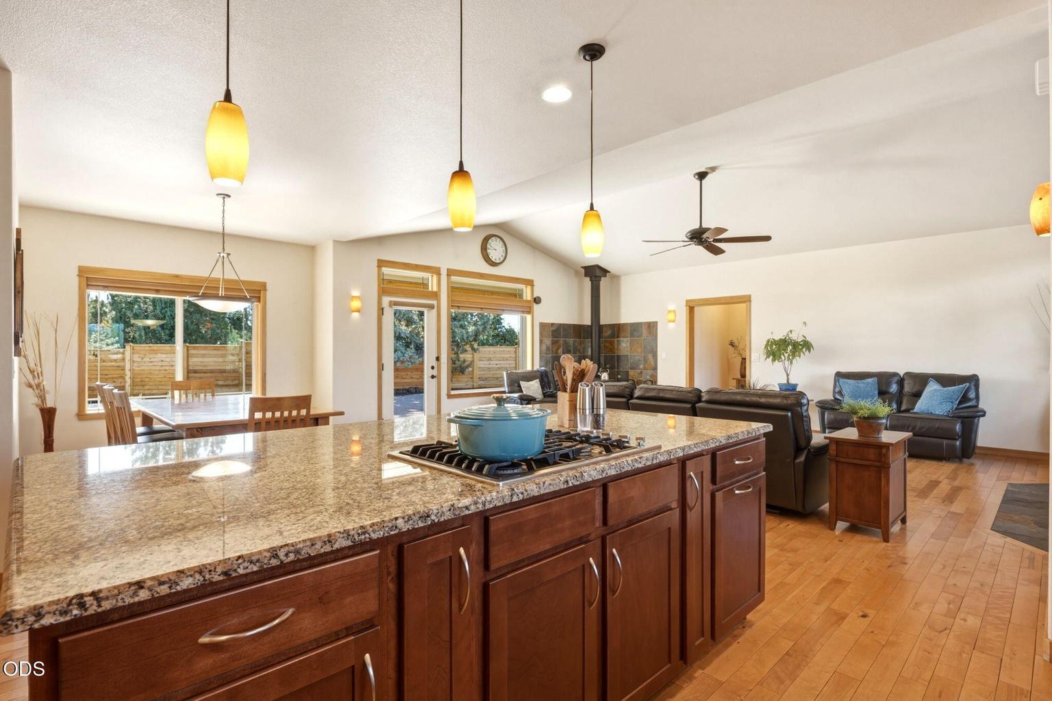 Photo of 20825 Rorick Drive 20 of 48