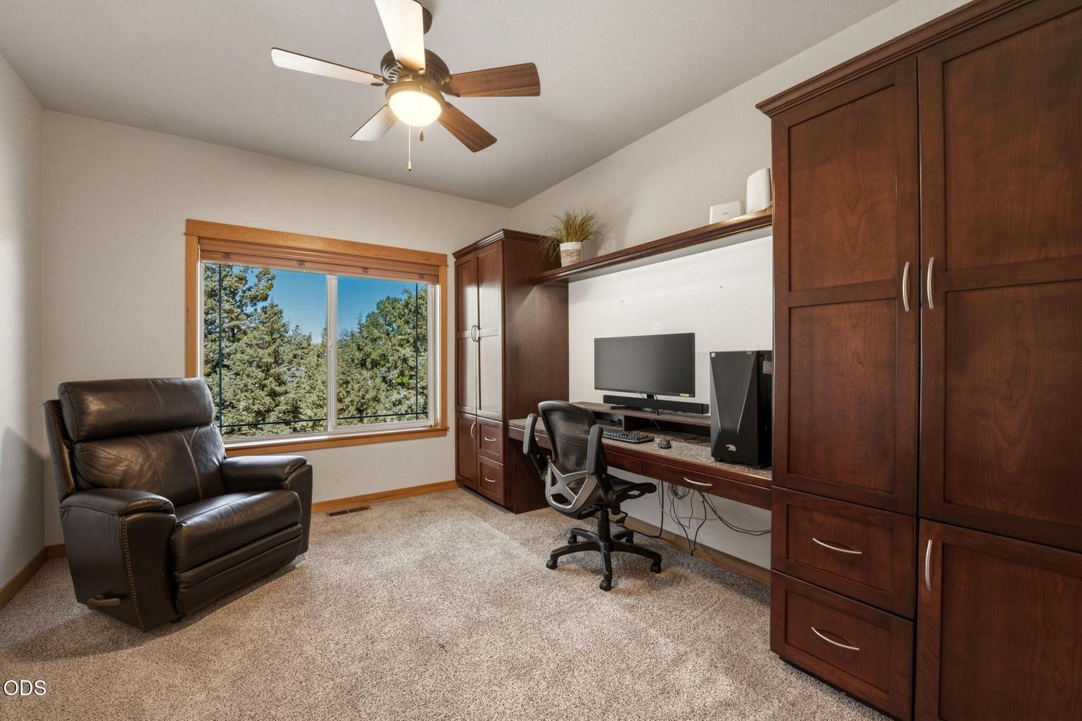 Photo of 20825 Rorick Drive 28 of 48