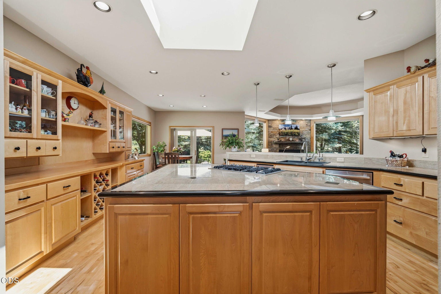 Photo of 57944 Bunker Lane 13 of 51