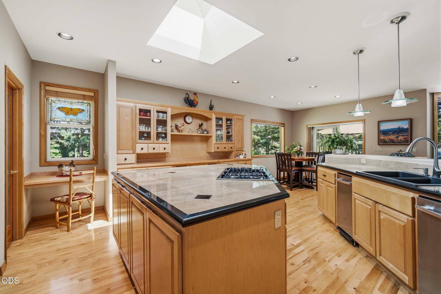 Photo of 57944 Bunker Lane 15 of 51