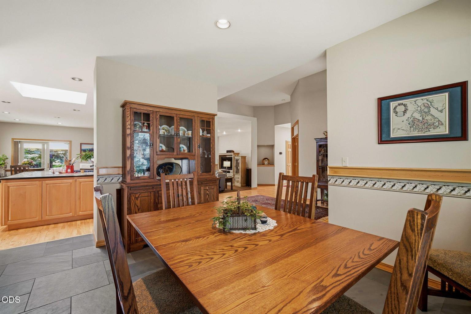 Photo of 57944 Bunker Lane 22 of 51