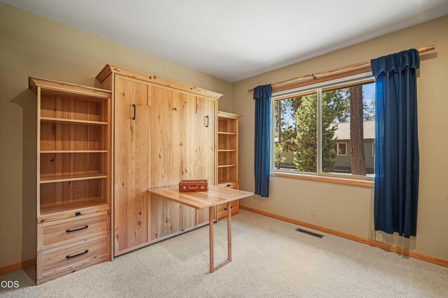 Photo of 57944 Bunker Lane 38 of 51