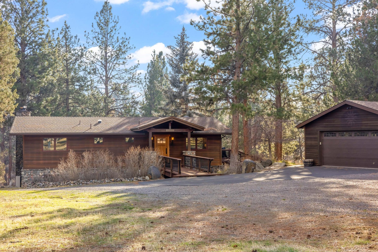 Photo of 16430 Highway 126 7 of 58