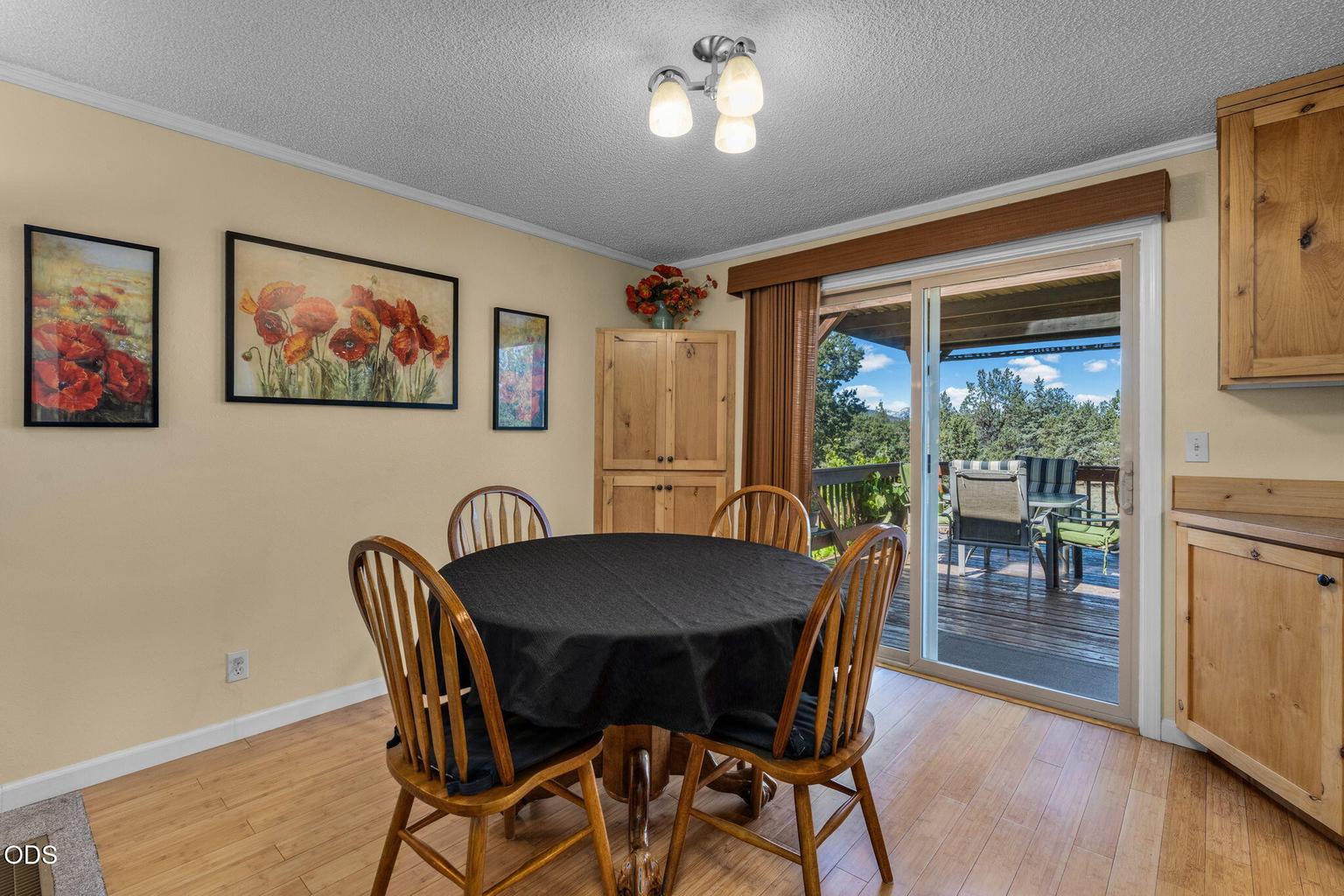 Photo of 4940 NW Jackpine Avenue 18 of 53