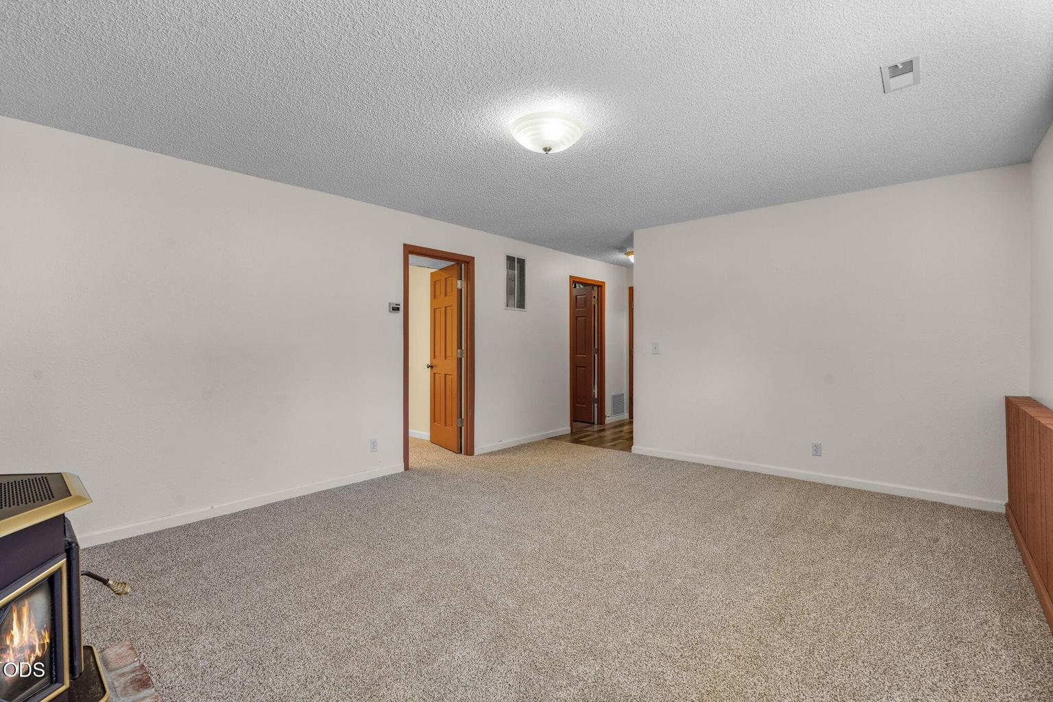Photo of 4940 NW Jackpine Avenue 27 of 53