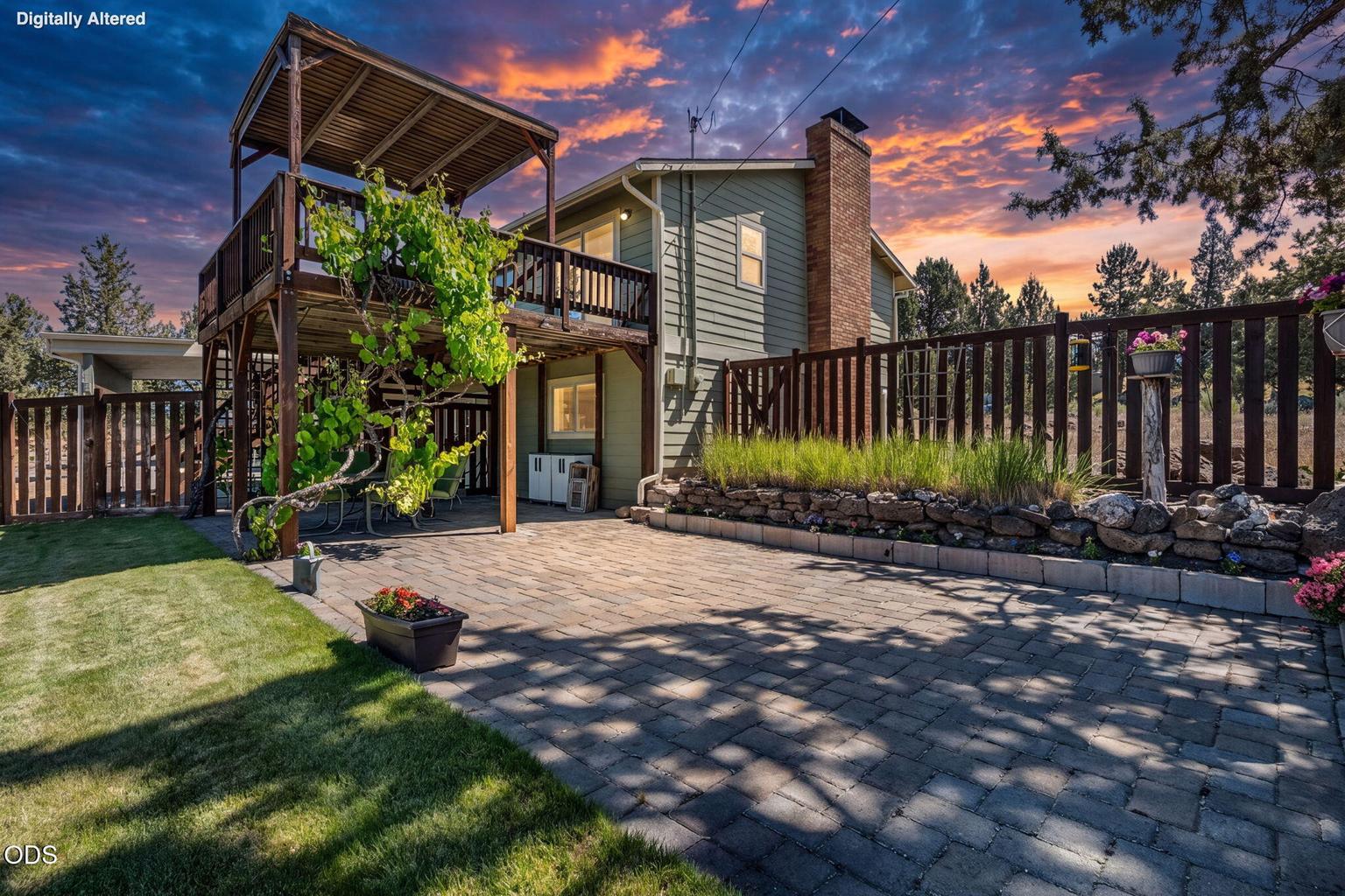 Photo of 4940 NW Jackpine Avenue 4 of 53