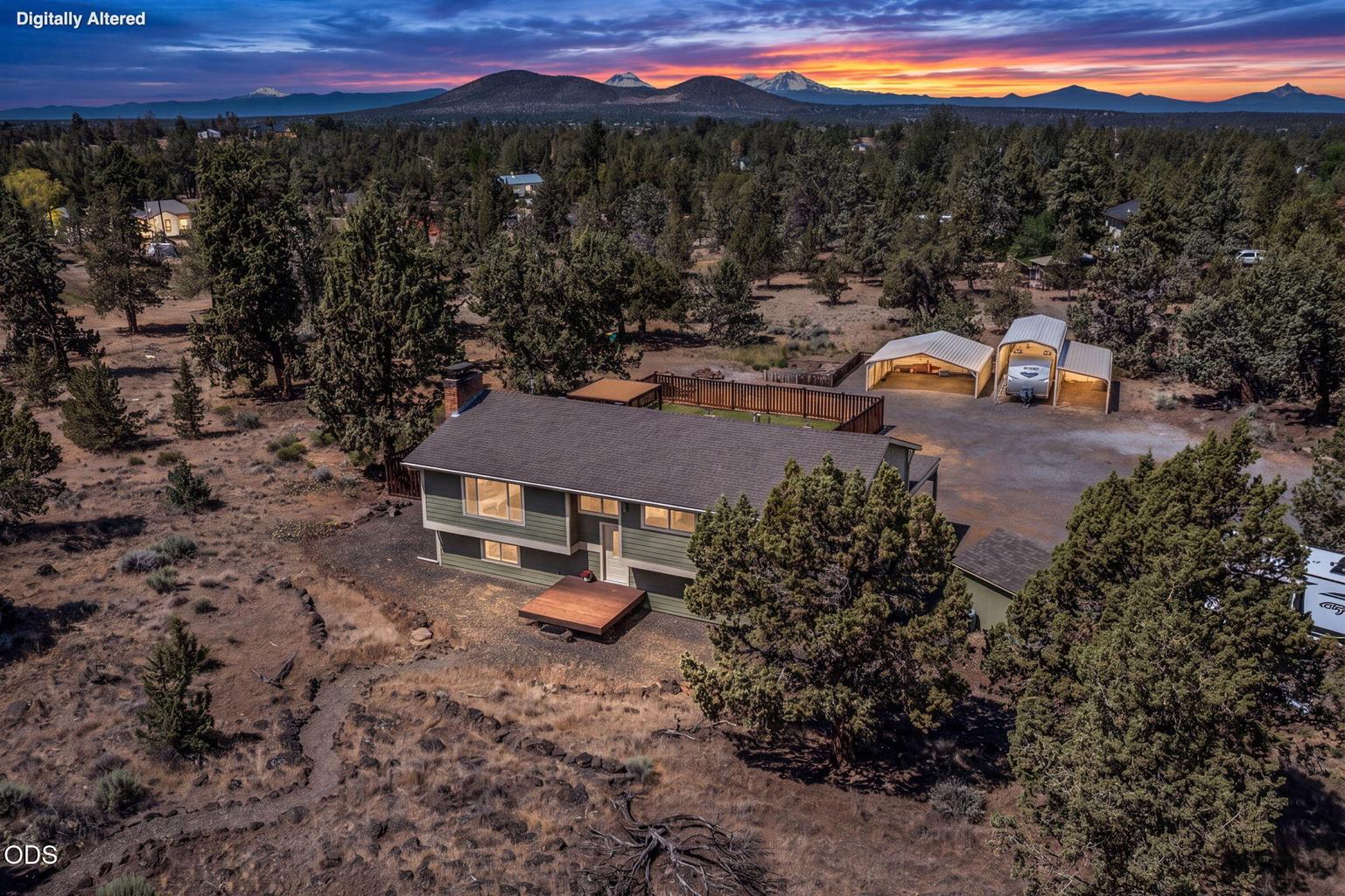 Photo of 4940 NW Jackpine Avenue 1 of 53