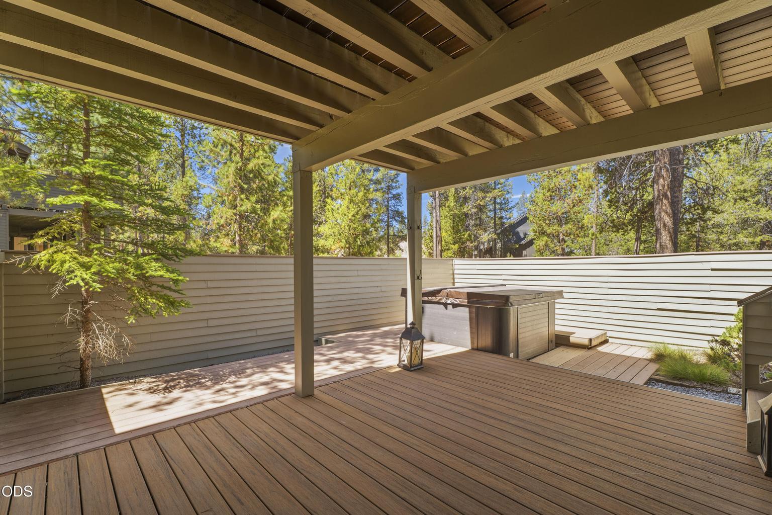 Photo of 57691 Splitrock Lane 12 of 37