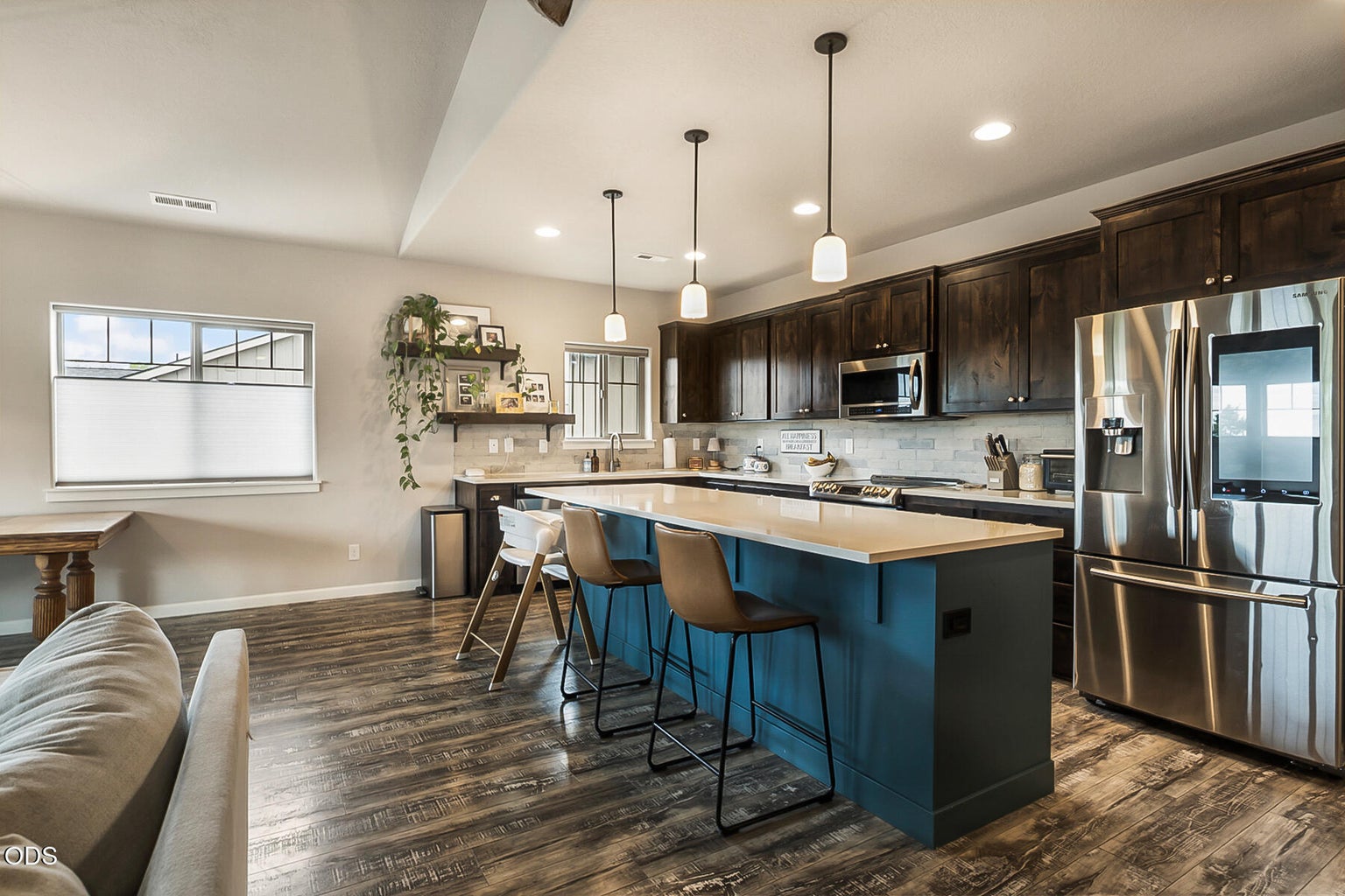 Photo of 2788 SW 34th Street 3 of 48