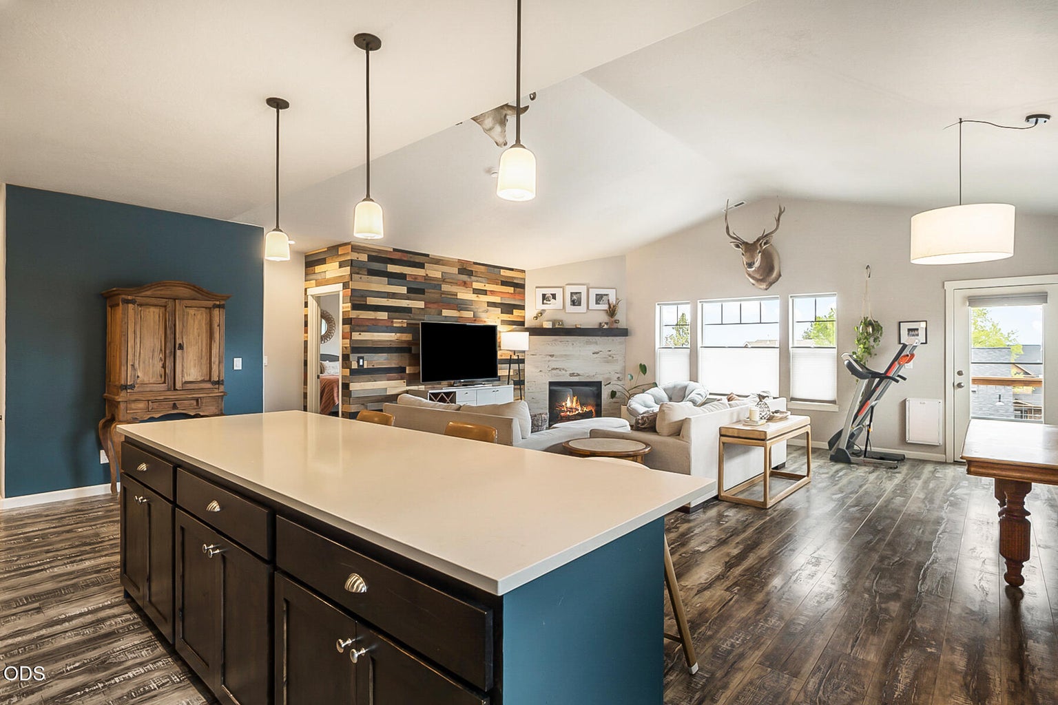 Photo of 2788 SW 34th Street 2 of 48