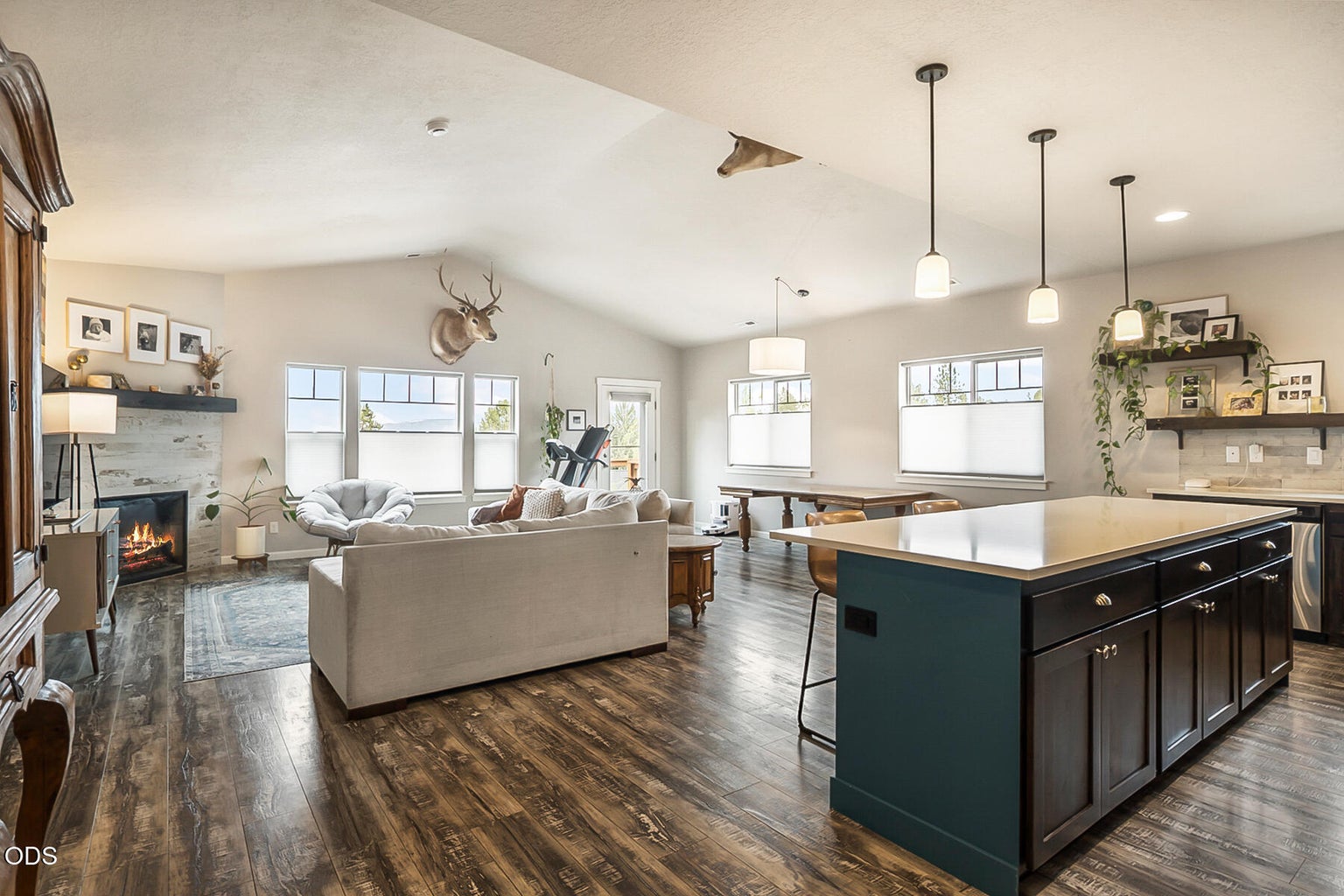 Photo of 2788 SW 34th Street 13 of 48