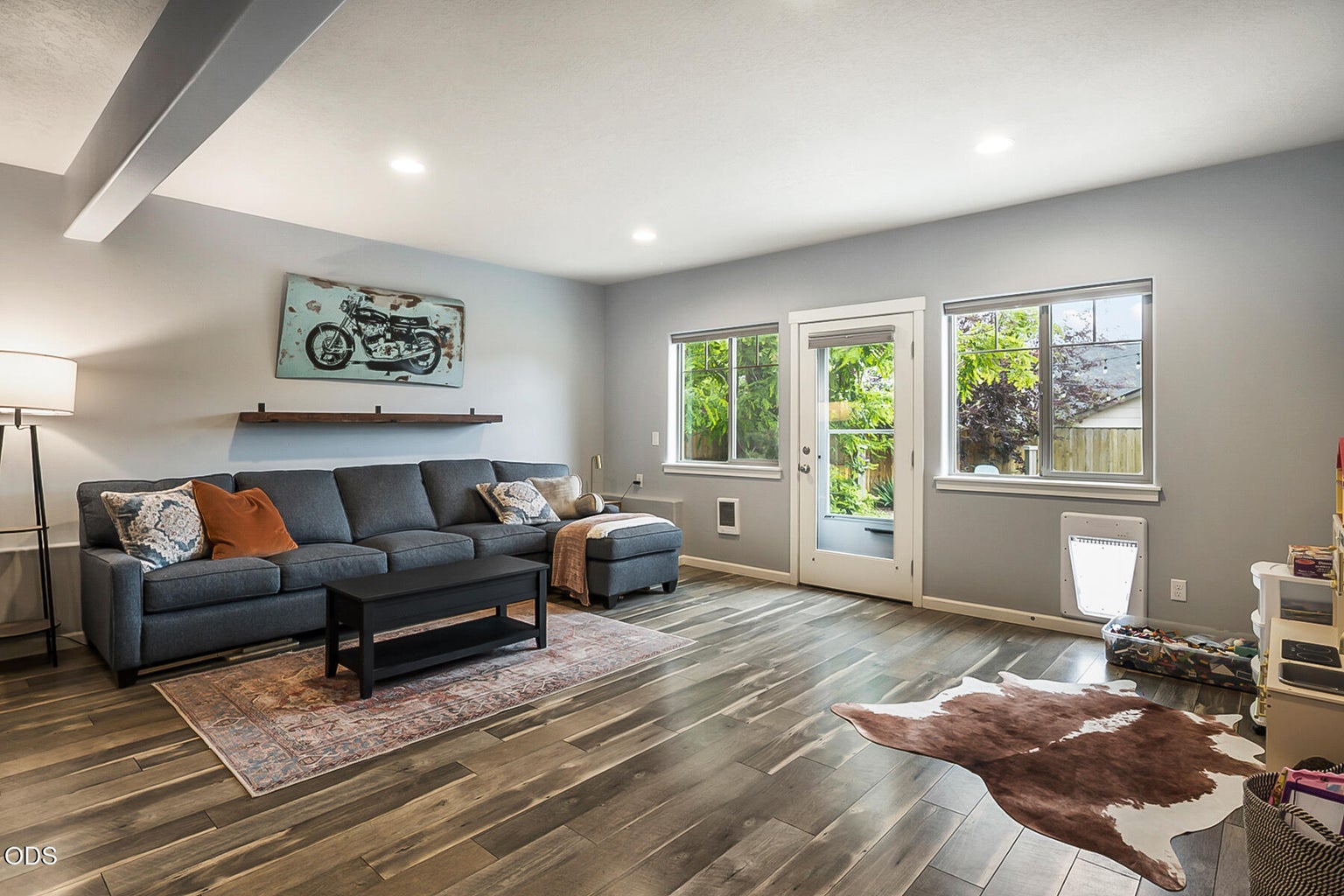 Photo of 2788 SW 34th Street 7 of 48