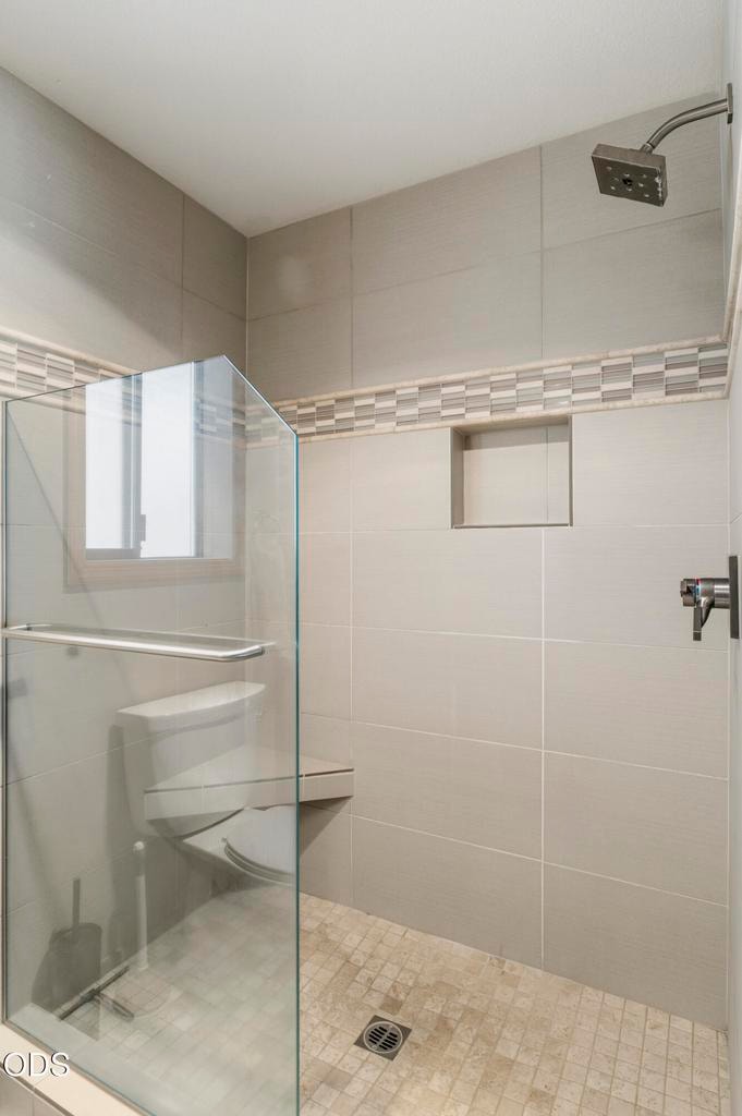 Photo of 57691 Splitrock Lane 32 of 37