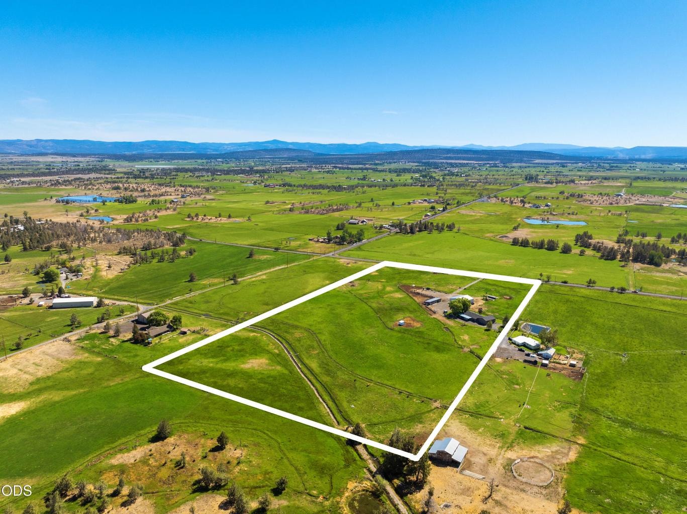 Photo of 4793 SW Williams Road 44 of 45