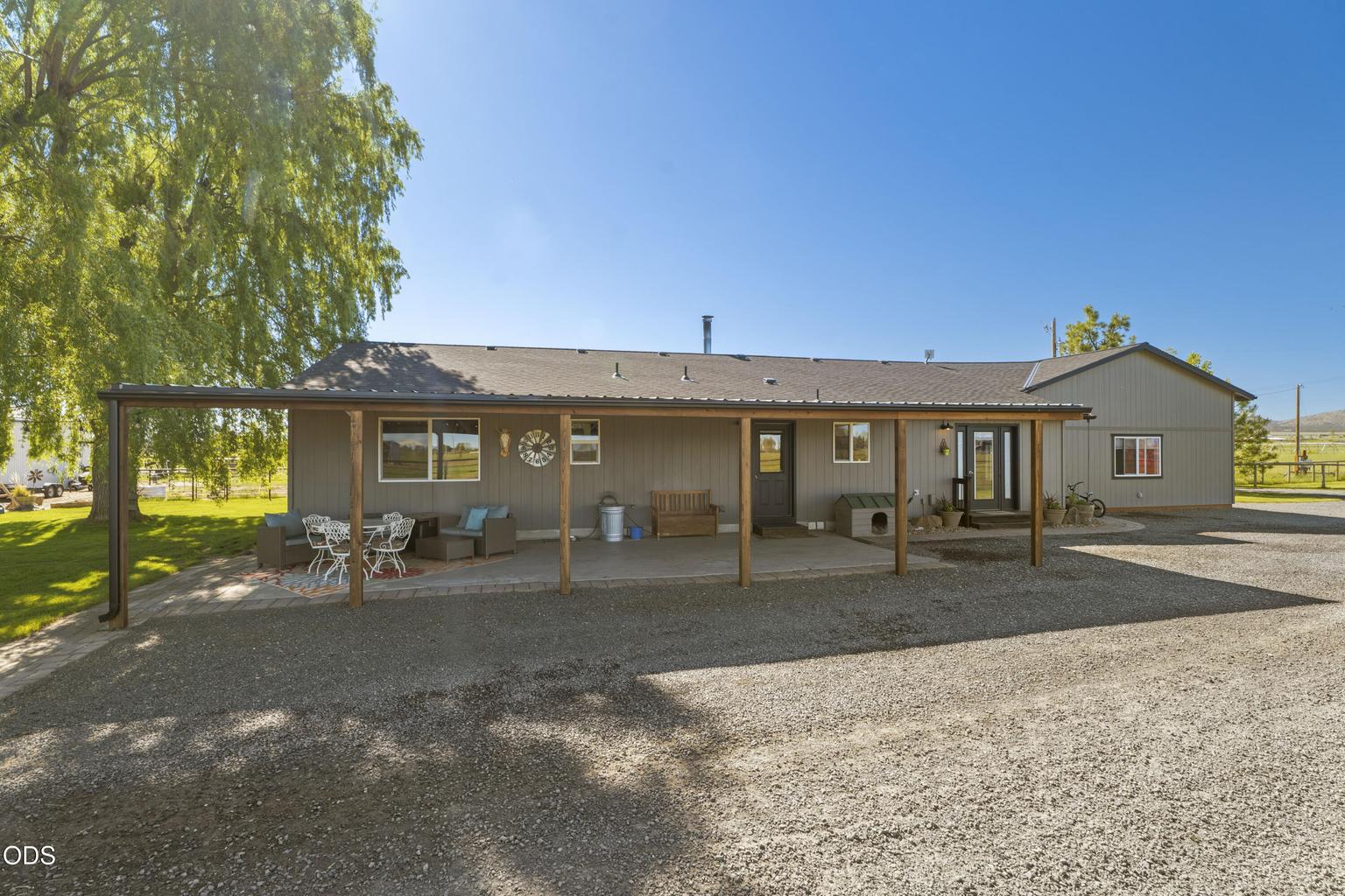 Photo of 4793 SW Williams Road 3 of 45