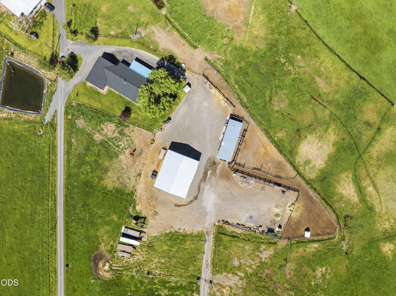 Photo of 4793 SW Williams Road 5 of 45